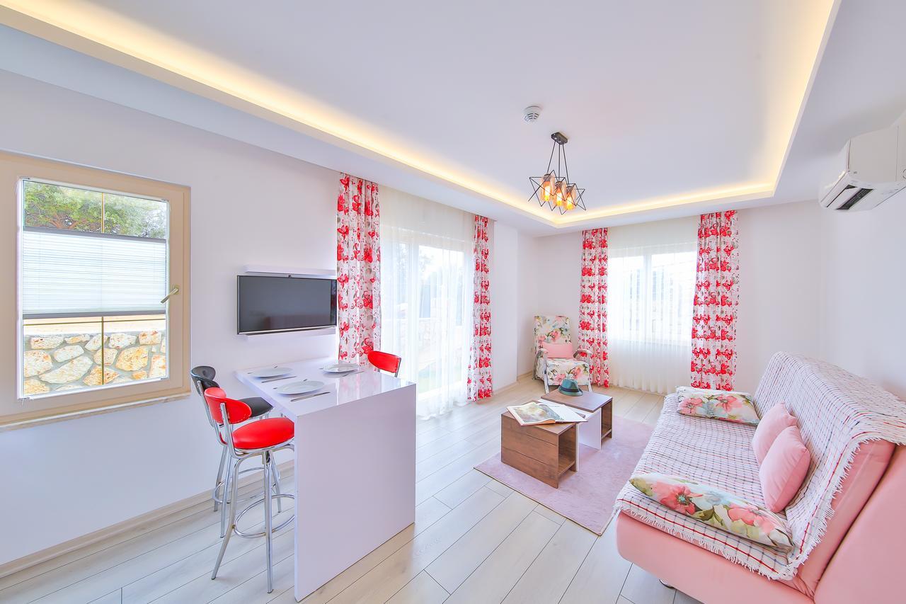 Hediye Hanim Suit&Apart Aparthotel Kaş Exteriör bild