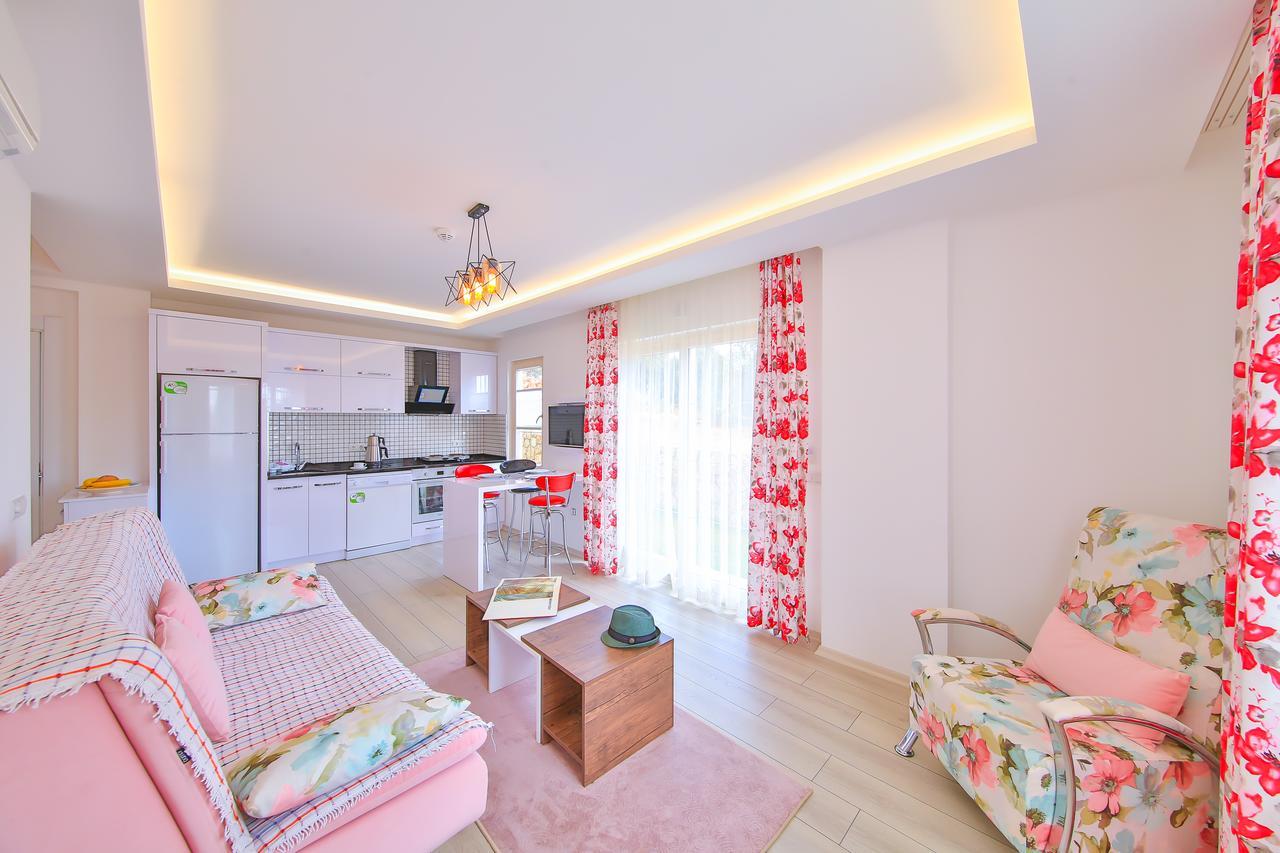 Hediye Hanim Suit&Apart Aparthotel Kaş Exteriör bild